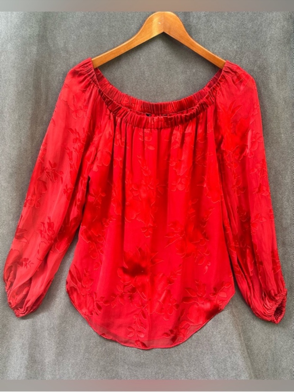 Off shoulder renaissance top blouse red size medium ren faire
